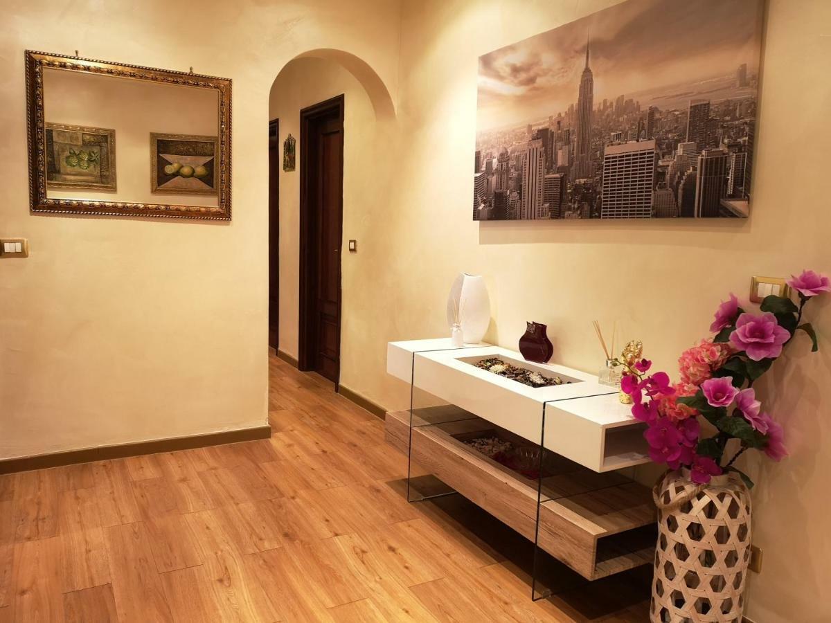 La Casa Della Sposa Apartment ตรานิ ภายนอก รูปภาพ